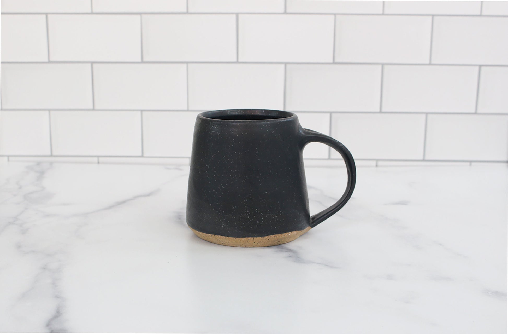 black modern ceramic mug